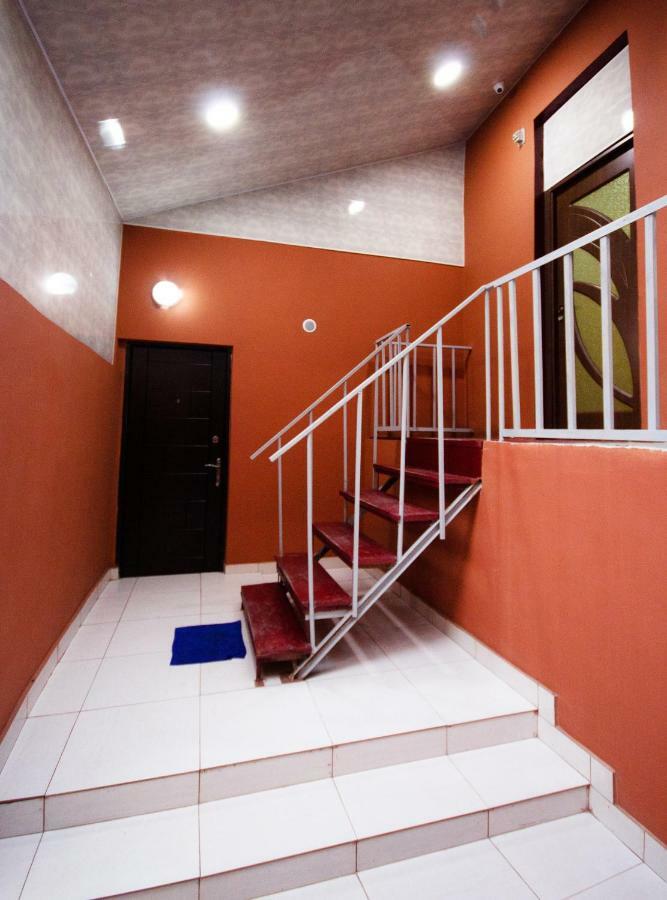Tempus Hotel-Hostel เยเรวาน ภายนอก รูปภาพ